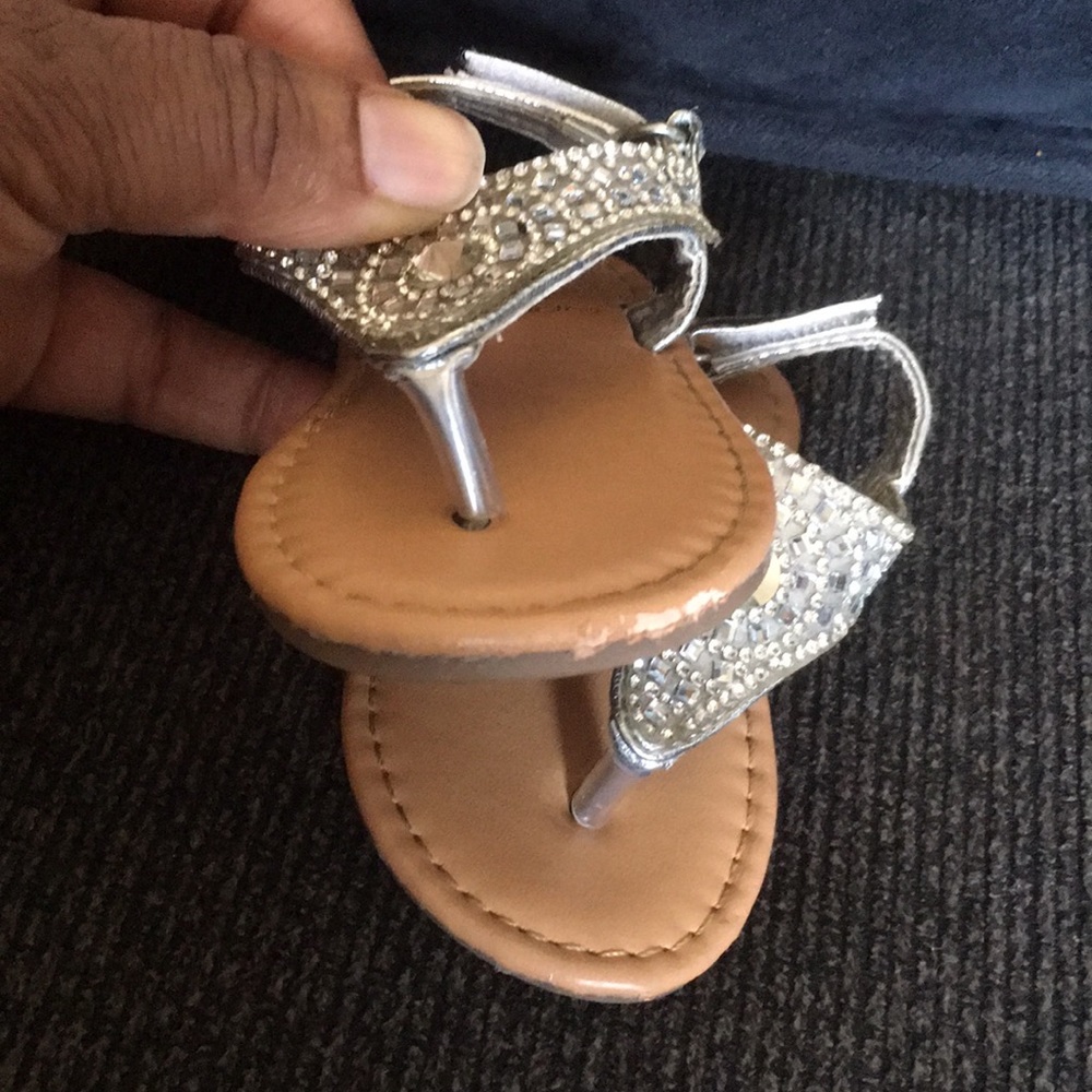 Girls wonder nation shoe size 3 rugged bear sandal size 3